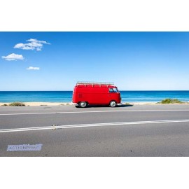 Fototapetas Autobusiukas pakelėje prie jūros, 400x270 cm